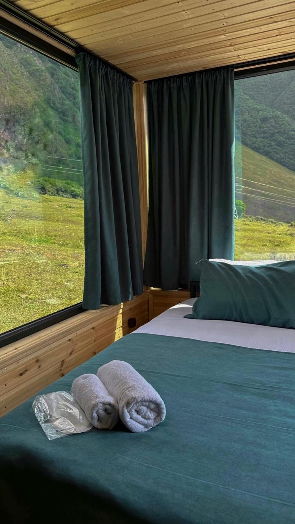 Kazbegi Inn Cottages Ngoại thất bức ảnh