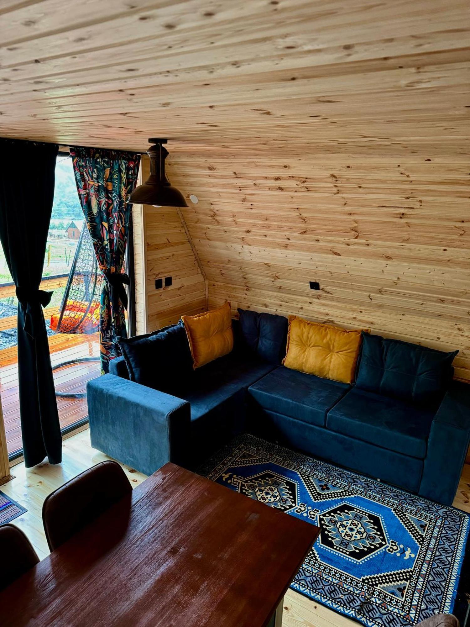 Kazbegi Inn Cottages Ngoại thất bức ảnh